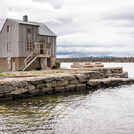 Lofoten - The Saltery Villa